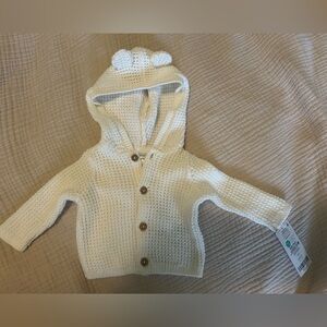 NWT Newborn Carter Knit Hooded White Sweater with Ears